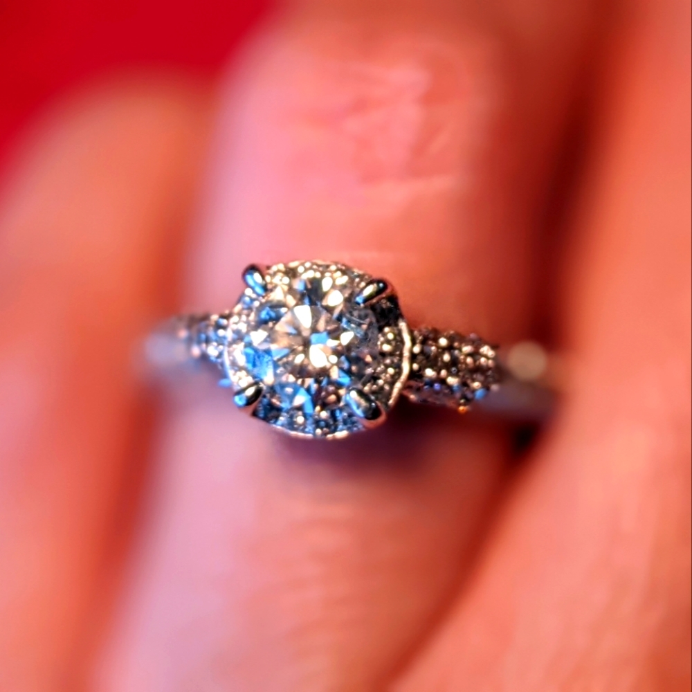 14k White Gold Halo Natural Diamond Ring